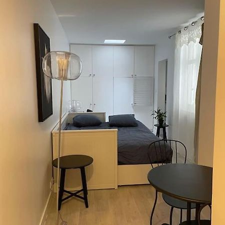 Alesia-Paris Lägenhet Exteriör bild